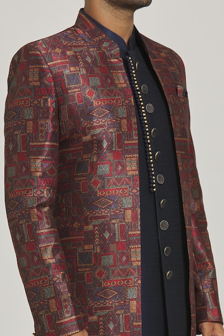 Arihant Rai Sinha_Maroon Silk Embroidery Geometric Print Sherwani Set _at_Aza_Fashions