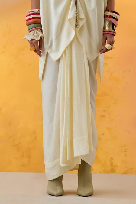 Buy Aseem Kapoor Multi Color Silk Embroidery Open Neck Veni Chevron Print Jacket Online at Aza Fashions Buy_Aseem Kapoor_Multi Color Silk Embroidery Open Neck Veni Chevron Print Jacket _Online_at_Aza_Fashions