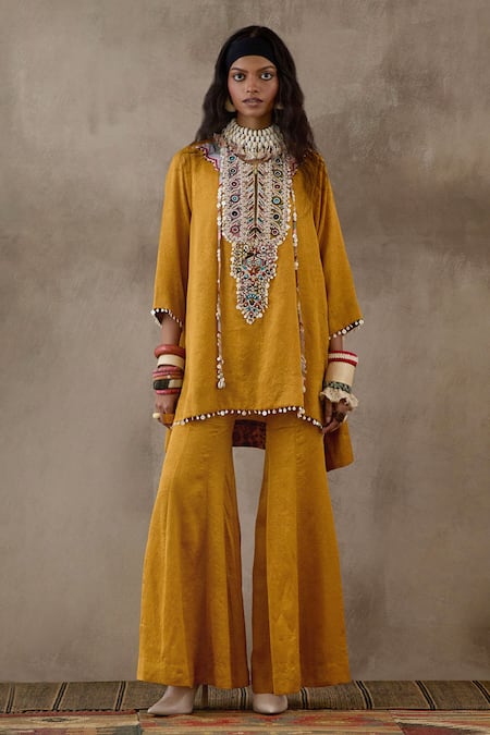 Aseem Kapoor Mitra Embroidered Kurta & Trouser Set 