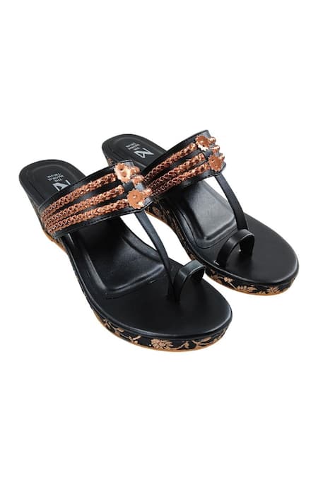 The Madras Trunk Haiku Brocade Kolhapuri Wedges 