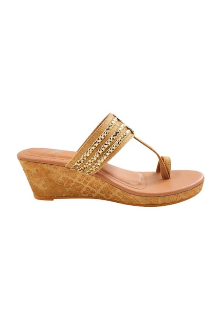 Shop_The Madras Trunk_Gold Haiku Flora Brocade Kolhapuri Wedges _Online_at_Aza_Fashions