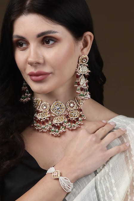 Dugran By Dugristyle Kiran Bloom Necklace Set 