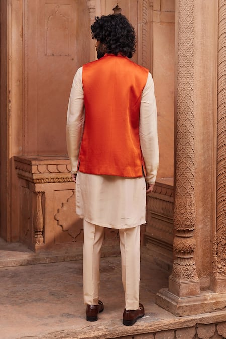 Shop Contrast By Parth Orange Linen, Silk Embroidery Floral Dori Embellished Bundi And Kurta Set at Aza Fashions Shop_Contrast By Parth_Orange Linen, Silk Embroidery Floral Dori Embellished Bundi And Kurta Set _at_Aza_Fashions