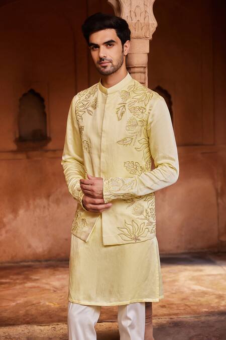 Buy Contrast By Parth Yellow Linen, Silk Embroidery Bundi And Kurta Set Online at Aza Fashions Buy_Contrast By Parth_Yellow Linen, Silk Embroidery Bundi And Kurta Set _Online_at_Aza_Fashions