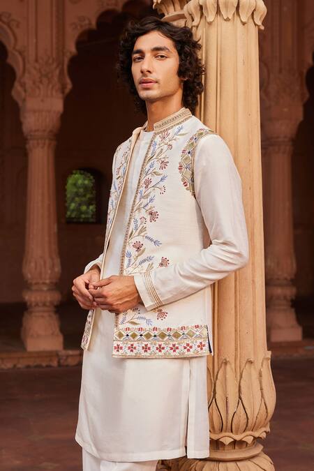 Buy Contrast By Parth Ivory Silk Zari, Cut Work, Mirrors Zardozi Embellished Bundi And Kurta Set Online at Aza Fashions Buy_Contrast By Parth_Ivory Silk Zari, Cut Work, Mirrors Zardozi Embellished Bundi And Kurta Set _Online_at_Aza_Fashions