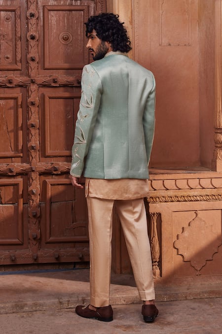 Shop Contrast By Parth Green Silk, Jacquard Zari, Cut Work Patchwork Embellished Jacket And Kurta Set at Aza Fashions Shop_Contrast By Parth_Green Silk, Jacquard Zari, Cut Work Patchwork Embellished Jacket And Kurta Set _at_Aza_Fashions