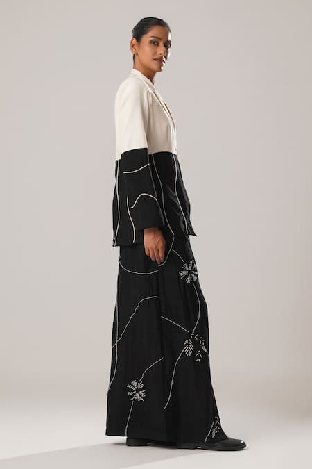 Buy Atbw Black Silk, Satin Embroidery Color Block Dori Detailed Blazer Online at Aza Fashions Buy_Atbw_Black Silk, Satin Embroidery Color Block Dori Detailed Blazer _Online_at_Aza_Fashions