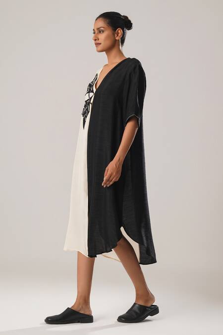 Atbw Black Silk, Satin Embroidery V-neck Color Block Midi Dress Online at Aza Fashions Atbw_Black Silk, Satin Embroidery V-neck Color Block Midi Dress _Online_at_Aza_Fashions