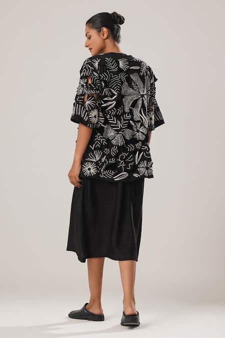 Shop Atbw Black Cotton Cut Work Round , Open Detailed Jacket With Dress at Aza Fashions Shop_Atbw_Black Cotton Cut Work Round , Open Detailed Jacket With Dress _at_Aza_Fashions