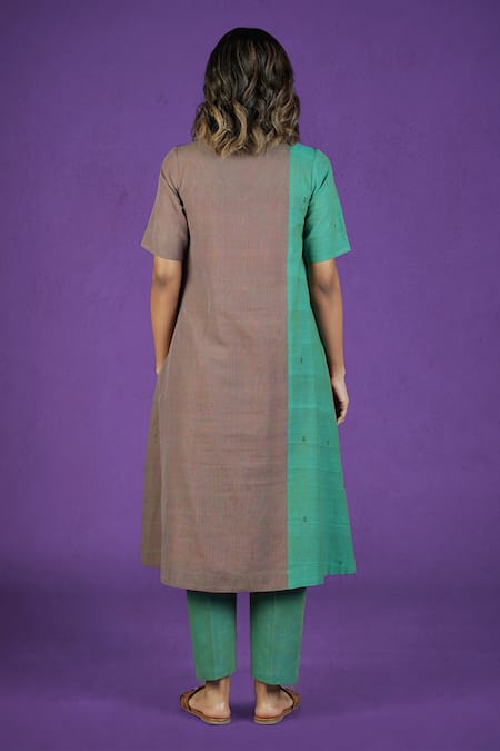 Mantra Medley Checkered Pattern Kurta 