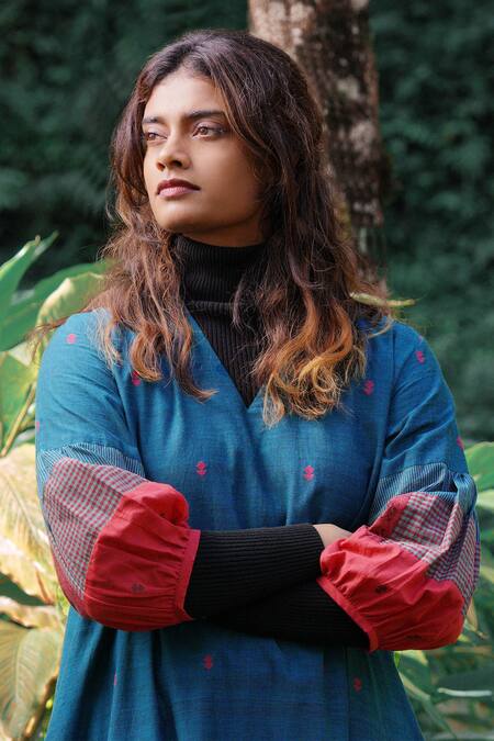 Buy_Mantra_Blue Handloom Cotton Patchwork Candle Motif Pattern Balloon Sleeves Midi Dress _Online_at_Aza_Fashions