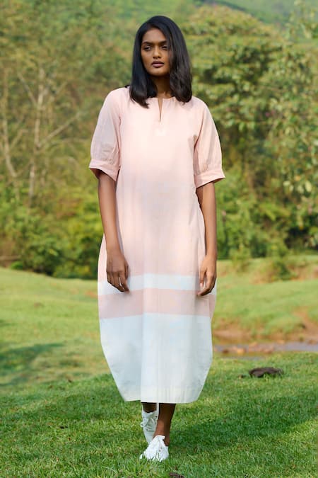 Mantra Kerala Handloom Slit Peg Dress 