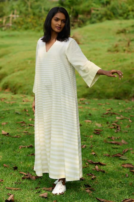 Mantra Radiating Handloom Stripe Print Flared Dress 