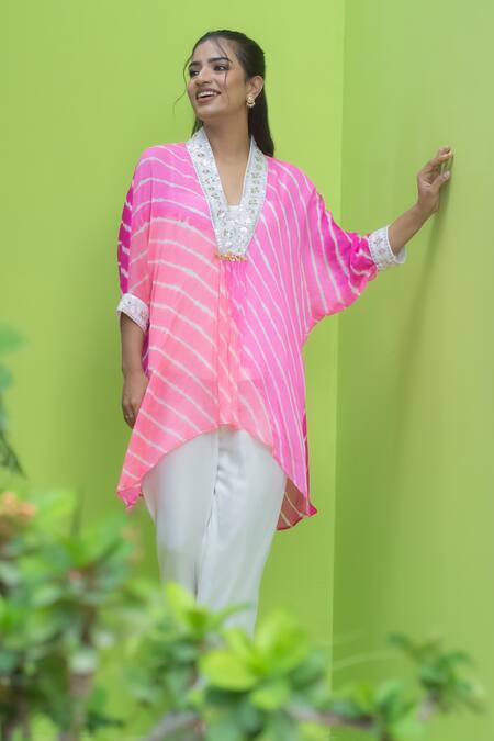 Meher By Islie Pink Kota Doria, Georgette Sequins, Rang Bahar Leheriya Print Kurta Pant Set Online at Aza Fashions Meher By Islie_Pink Kota Doria, Georgette Sequins, Rang Bahar Leheriya Print Kurta Pant Set _Online_at_Aza_Fashions