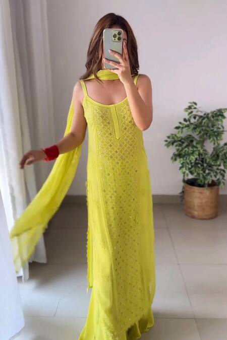 Buy LABEL AISHWARYRIKA Green Georgette Mirrors, Embroidery Scoop Neck Amalfi Chikankari Kurta Set Buy_LABEL AISHWARYRIKA_Green Georgette Mirrors, Embroidery Scoop Neck Amalfi Chikankari Kurta Set