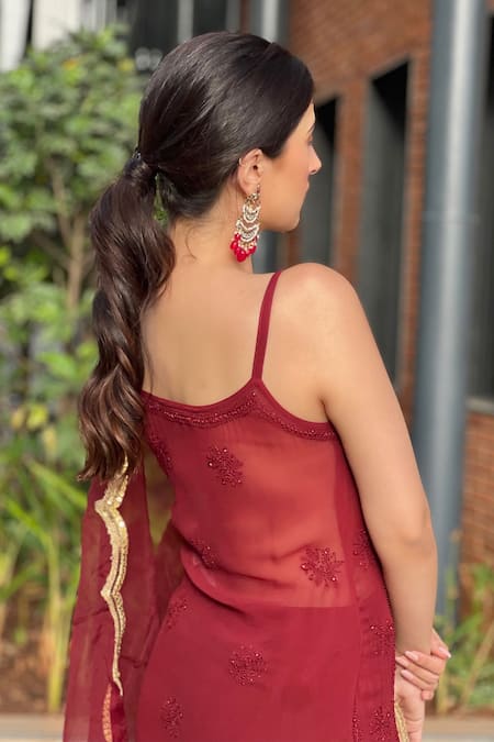 Shop LABEL AISHWARYRIKA Red Georgette Mirrors Scoop Neck Cherry Cola Chikankari Embroidered Kurta Set at Aza Fashions Shop_LABEL AISHWARYRIKA_Red Georgette Mirrors Scoop Neck Cherry Cola Chikankari Embroidered Kurta Set _at_Aza_Fashions