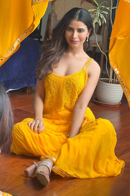 Shop LABEL AISHWARYRIKA Yellow Georgette Mirrors Scoop Neck Chikankari And Work Kurta Set Online at Aza Fashions Shop_LABEL AISHWARYRIKA_Yellow Georgette Mirrors Scoop Neck Chikankari And Work Kurta Set _Online_at_Aza_Fashions