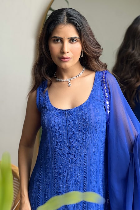 Shop LABEL AISHWARYRIKA Blue Georgette Embroidery, Mirrors Scoop Neck Floral Stripe Kurta Set Online at Aza Fashions Shop_LABEL AISHWARYRIKA_Blue Georgette Embroidery, Mirrors Scoop Neck Floral Stripe Kurta Set _Online_at_Aza_Fashions