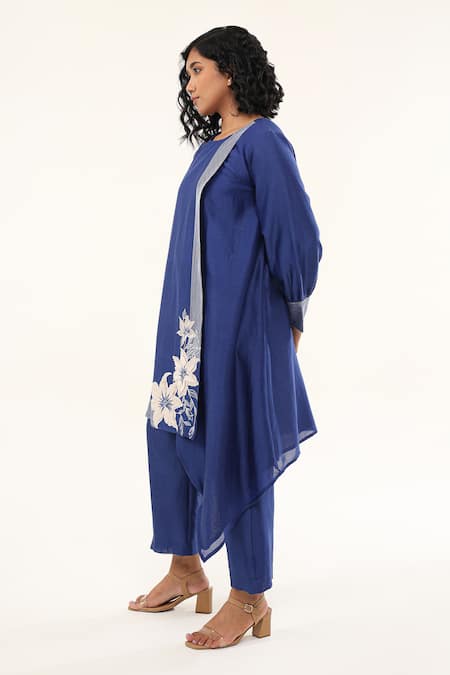 Buy_Origani_Blue Chanderi Silk, Cotton Daisy And Thread Asymmetric Kurta With Pant _Online_at_Aza_Fashions