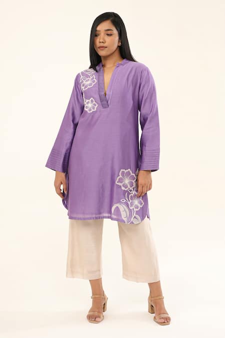 ORIGANI Flora Bloom Applique Kurta With Pant 