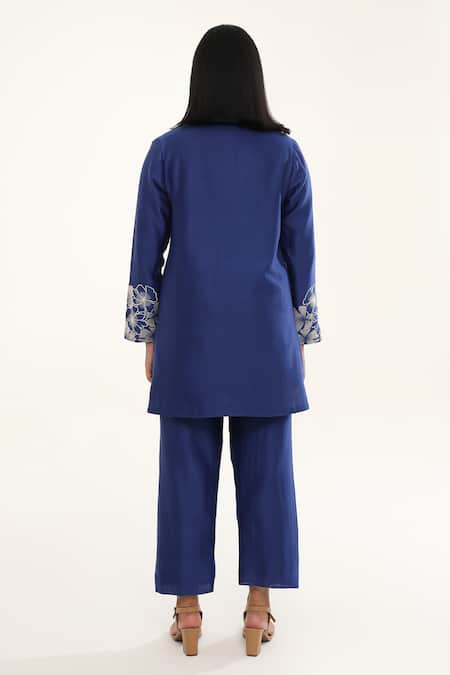 Origani_Blue Chanderi Silk, Cotton Applique Button-down Neck Flowerbed Shirt With Pant _Online_at_Aza_Fashions