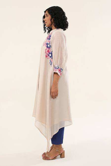 Shop Origani Off White Chanderi Silk, Cotton Iris Bloom Applique Asymmetric Kurta With Pant Online at Aza Fashions Shop_Origani_Off White Chanderi Silk, Cotton Iris Bloom Applique Asymmetric Kurta With Pant _Online_at_Aza_Fashions