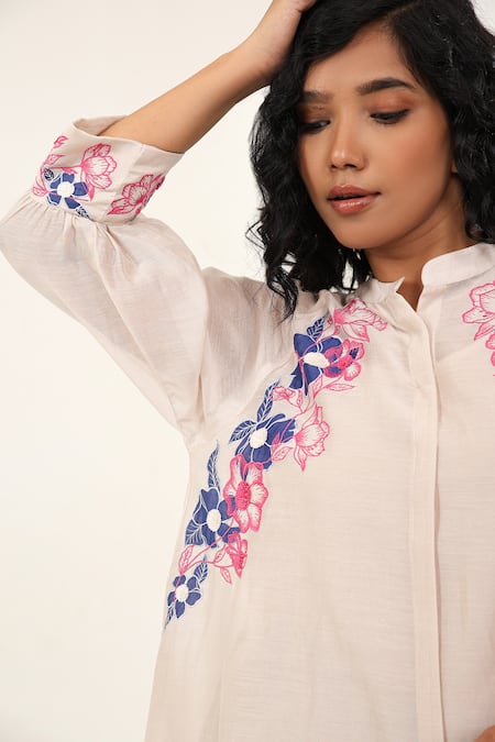 Origani Off White Chanderi Silk, Cotton Iris Bloom Applique Asymmetric Kurta With Pant at Aza Fashions Origani_Off White Chanderi Silk, Cotton Iris Bloom Applique Asymmetric Kurta With Pant _at_Aza_Fashions