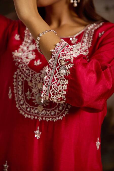 Saniya Sharma_Red Silk, Crepe Beads, Sequins, Embroidery Floral Yoke Kurta And Tulip Pant Set _at_Aza_Fashions