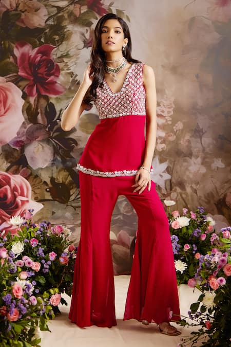 Saniya Sharma Yoke Embellished Kurta & Flared Pant Set 