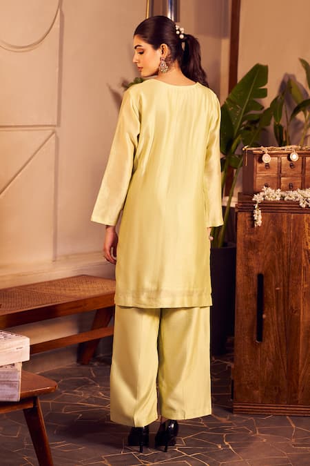 Shop Swish By Dolcy And Simran Yellow Chanderi, Linen Sequins, Beads Lali Floral Handpainted Kurta With Pant at Aza Fashions Shop_Swish By Dolcy And Simran_Yellow Chanderi, Linen Sequins, Beads Lali Floral Handpainted Kurta With Pant _at_Aza_Fashions