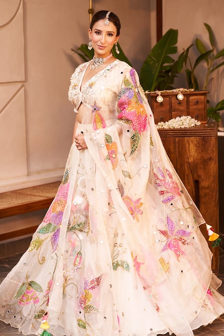 Swish By Dolcy And Simran Ivory Kora Organza Hand Paint Floral V-neck Maya Lehenga Set 