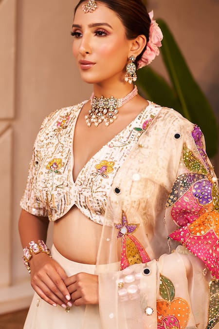 Swish By Dolcy And Simran_Ivory Chanderi, Kota Doria Sequins, Maya Floral Hand Painted Lehenga Set _Online_at_Aza_Fashions