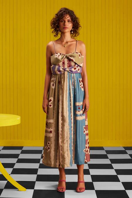 ZiP by Payal & Zinal_Brown Cotton Sweetheart Neck Amore Affair Floral Print Dress _Online_at_Aza_Fashions