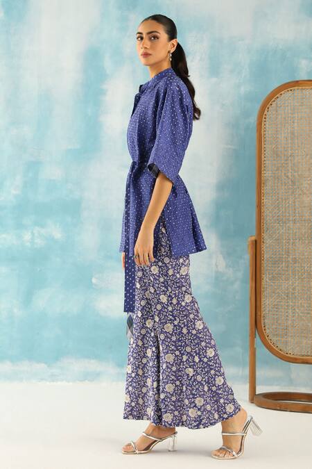 Shop Twenty Nine Blue Silk Mandarin Collar Raidaana Bandhani Woven Peplum Top Online at Aza Fashions Shop_Twenty Nine_Blue Silk Mandarin Collar Raidaana Bandhani Woven Peplum Top _Online_at_Aza_Fashions