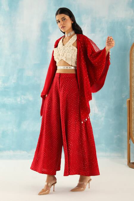 Buy Twenty Nine Red Raidaana Bandhani Woven Scarf Cape Online at Aza Fashions Buy_Twenty Nine_Red Raidaana Bandhani Woven Scarf Cape _Online_at_Aza_Fashions