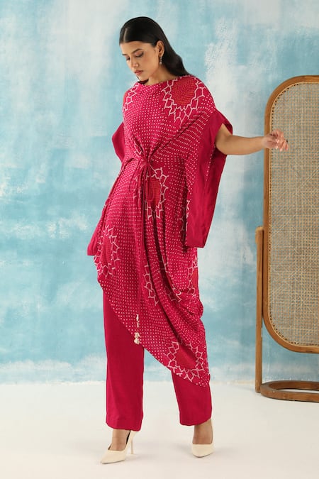 Buy Twenty Nine Pink Silk Embroidery Boat Neck Bandhani Woven Kaftan Dress With Belt Online at Aza Fashions Buy_Twenty Nine_Pink Silk Embroidery Boat Neck Bandhani Woven Kaftan Dress With Belt _Online_at_Aza_Fashions