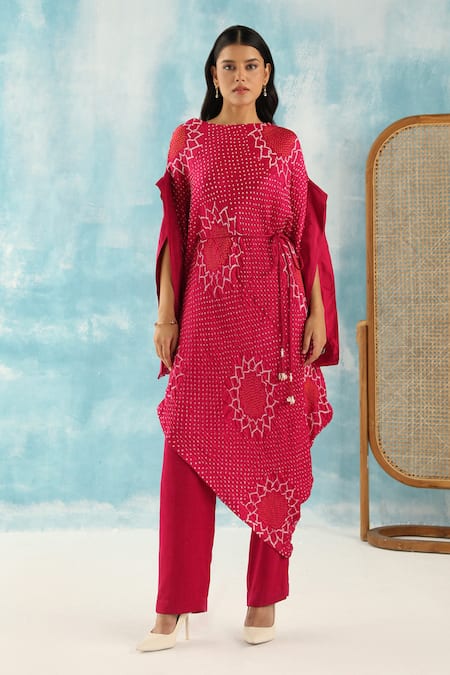 Shop Twenty Nine Pink Silk Embroidery Boat Neck Bandhani Woven Kaftan Dress With Belt Online at Aza Fashions Shop_Twenty Nine_Pink Silk Embroidery Boat Neck Bandhani Woven Kaftan Dress With Belt _Online_at_Aza_Fashions