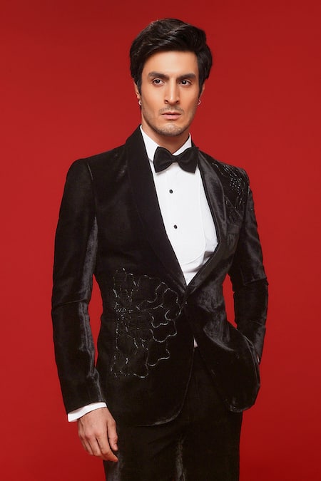 Sven Suits Black Velvet Embroidery Bloomingdale Tuxedo Pant Set Online at Aza Fashions Sven Suits_Black Velvet Embroidery Bloomingdale Tuxedo Pant Set _Online_at_Aza_Fashions