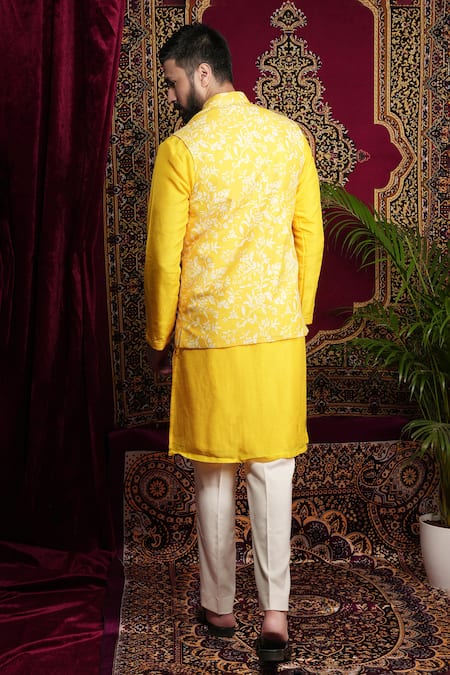 Shop Sven Suits Yellow Faux Leather Embroidery, Sequins Floral Vine Lazer Cut Bundi Kurta Set at Aza Fashions Shop_Sven Suits_Yellow Faux Leather Embroidery, Sequins Floral Vine Lazer Cut Bundi Kurta Set _at_Aza_Fashions