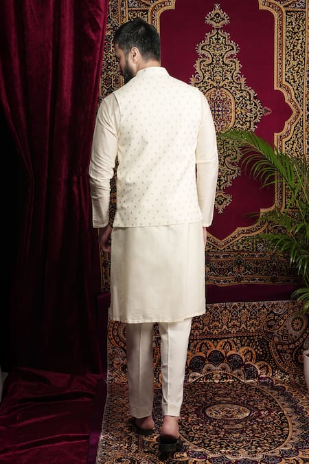 Shop Sven Suits Cream Faux Leather Embroidery Miniature Butti Print Bundi Kurta Set at Aza Fashions Shop_Sven Suits_Cream Faux Leather Embroidery Miniature Butti Print Bundi Kurta Set _at_Aza_Fashions