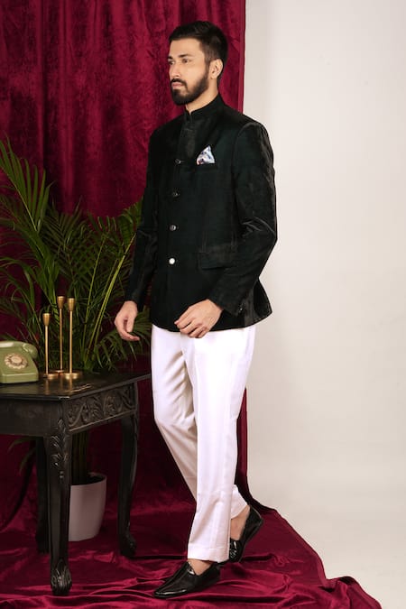 Sven Suits Green Velvet Plain Jodhpuri With Pant Online at Aza Fashions Sven Suits_Green Velvet Plain Jodhpuri With Pant _Online_at_Aza_Fashions