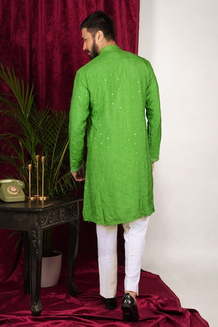 Sven Suits Geometric Embroidered Kurta Set 