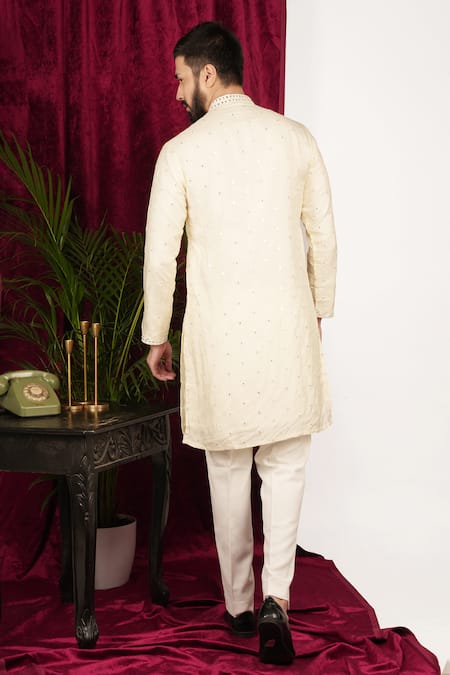 Sven Suits Mirror Scattered Embroidered Kurta Set 