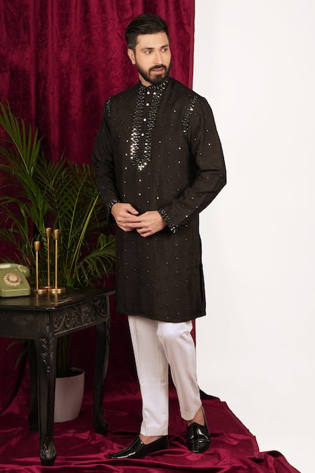 Sven suits Geometric Hand Embroidered Kurta Set 