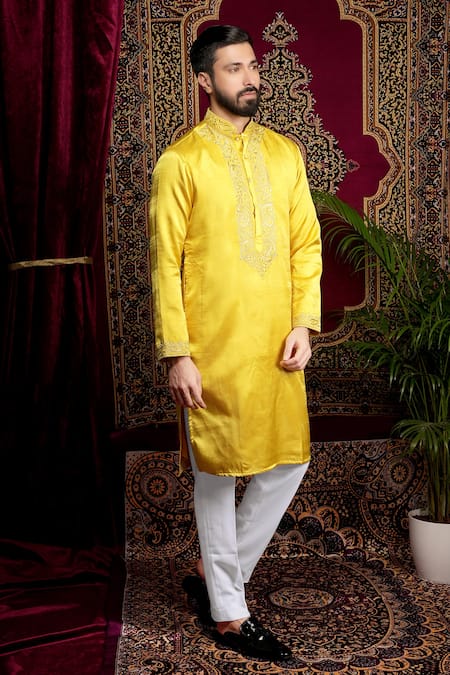 Buy Sven Suits Yellow Faux Leather Embroidery Paisley Thread Kurta Set Buy_Sven Suits_Yellow Faux Leather Embroidery Paisley Thread Kurta Set