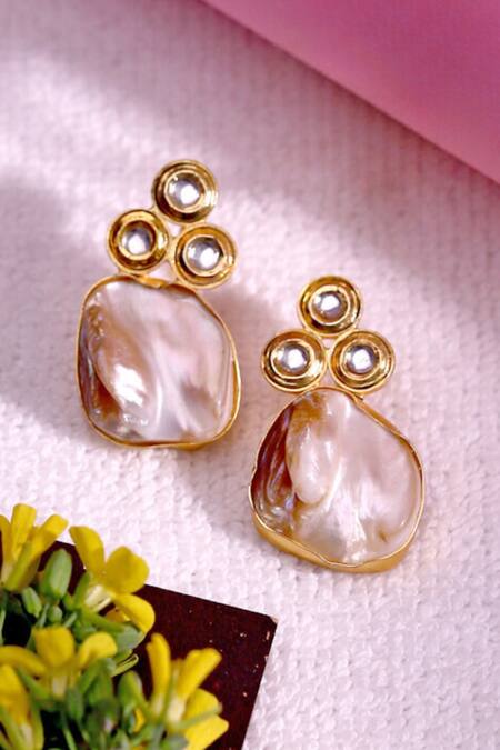 Shop Dugran By Dugristyle Grey Lace, Diamonds Chhatri Kundan Drop Earrings Online at Aza Fashions Shop_Dugran By Dugristyle_Grey Lace, Diamonds Chhatri Kundan Drop Earrings _Online_at_Aza_Fashions