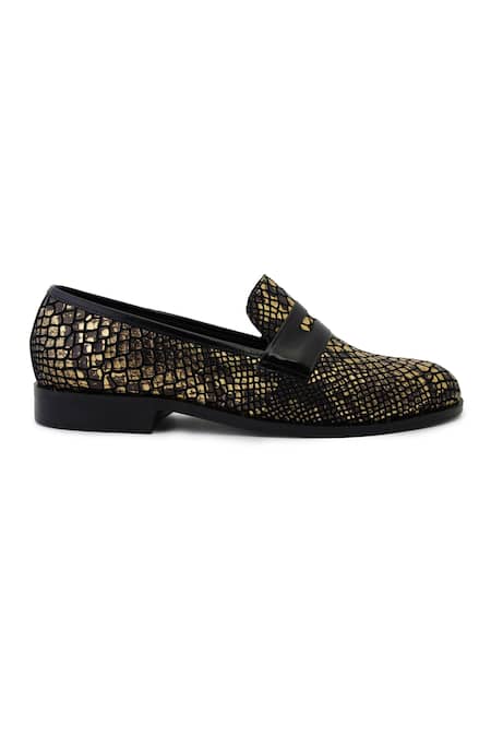 Buy_Lovey_Gold Croc Skin Design Slip-on Shoes _Online_at_Aza_Fashions