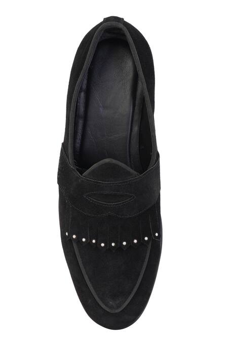 Buy_Lovey_Black Oliver Embellished Fringed Shoes 