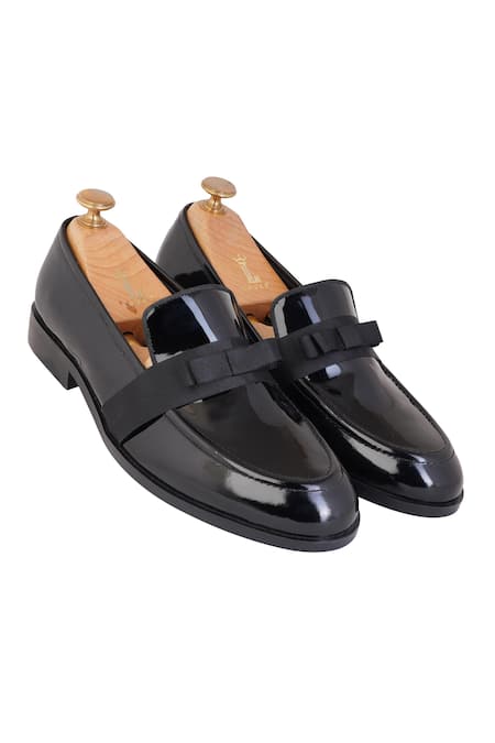 Lovey Black Leather Ribbon Slip On Shoes 