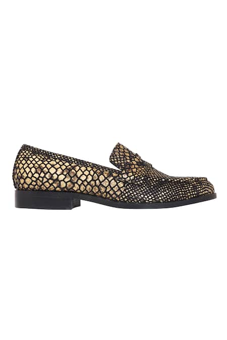 Lovey_Gold Oscar Croc Skin Design Shoes _at_Aza_Fashions